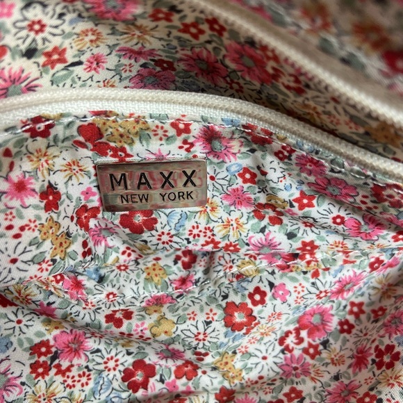 Maxx New York Purse / Used - Picture 7 of 7